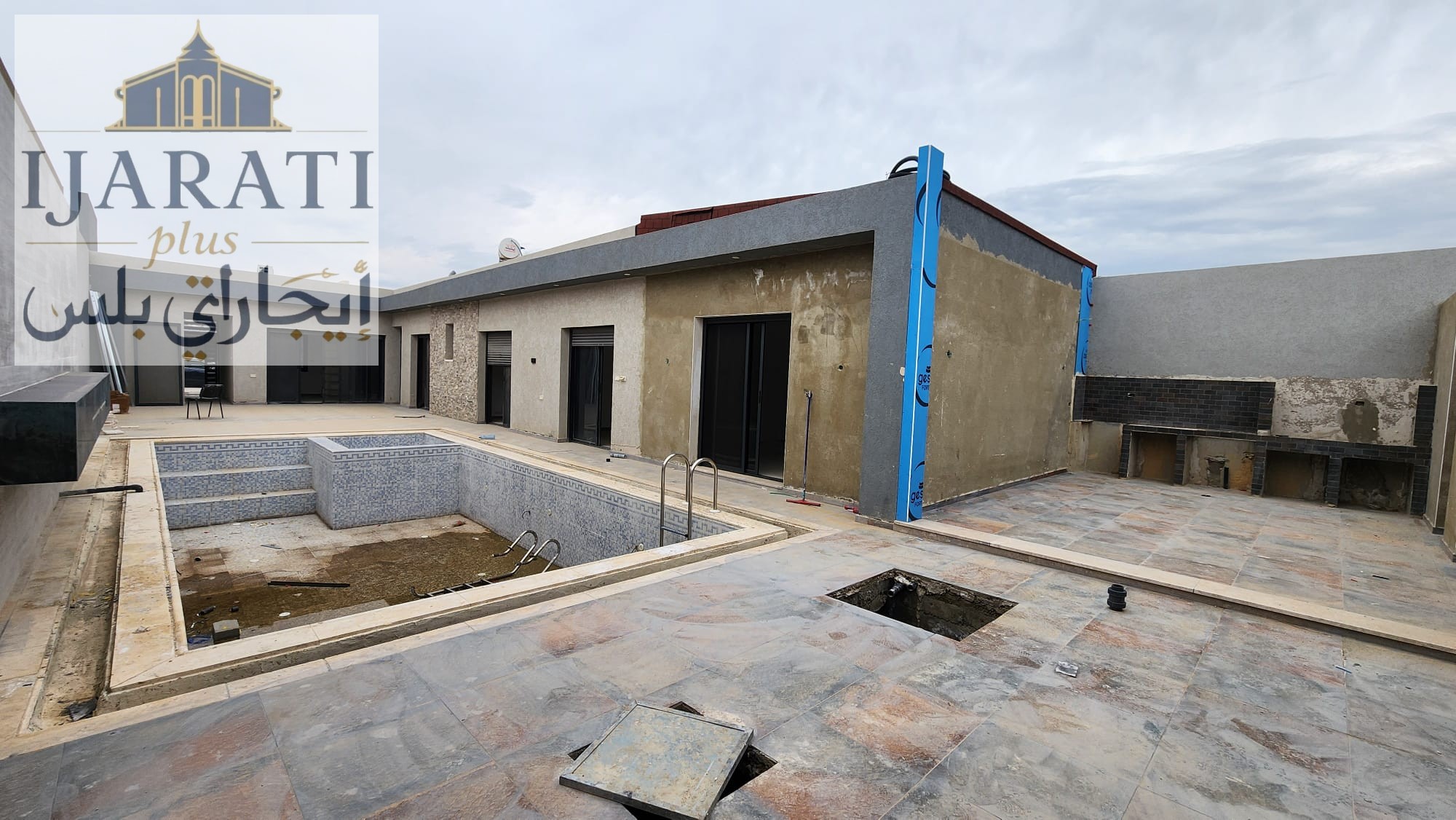 فيلا فاخرة للبيع (سوبر ديلوكس)** ✨🏡 بوابة اريحا